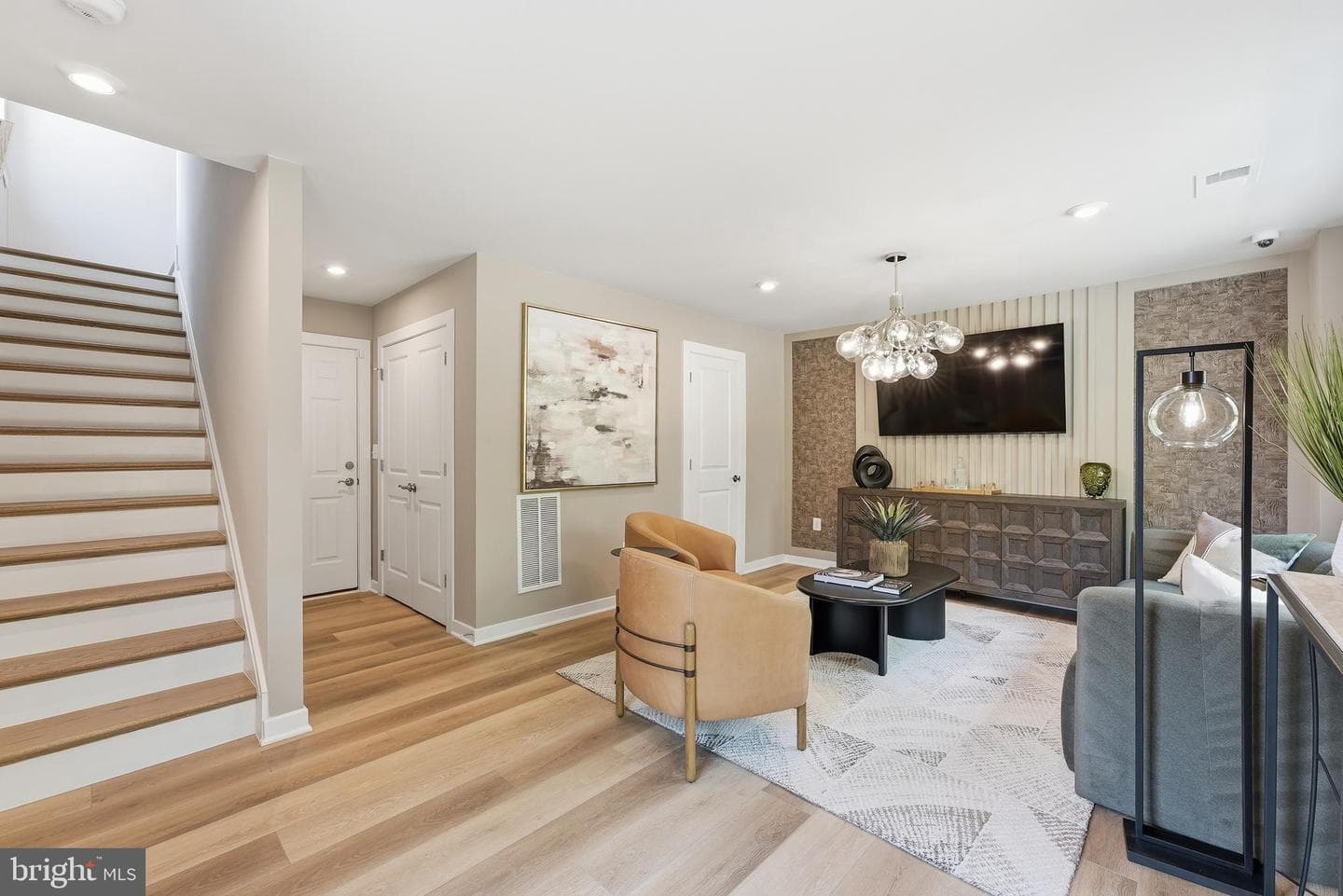 14182 Slate Street photo 6