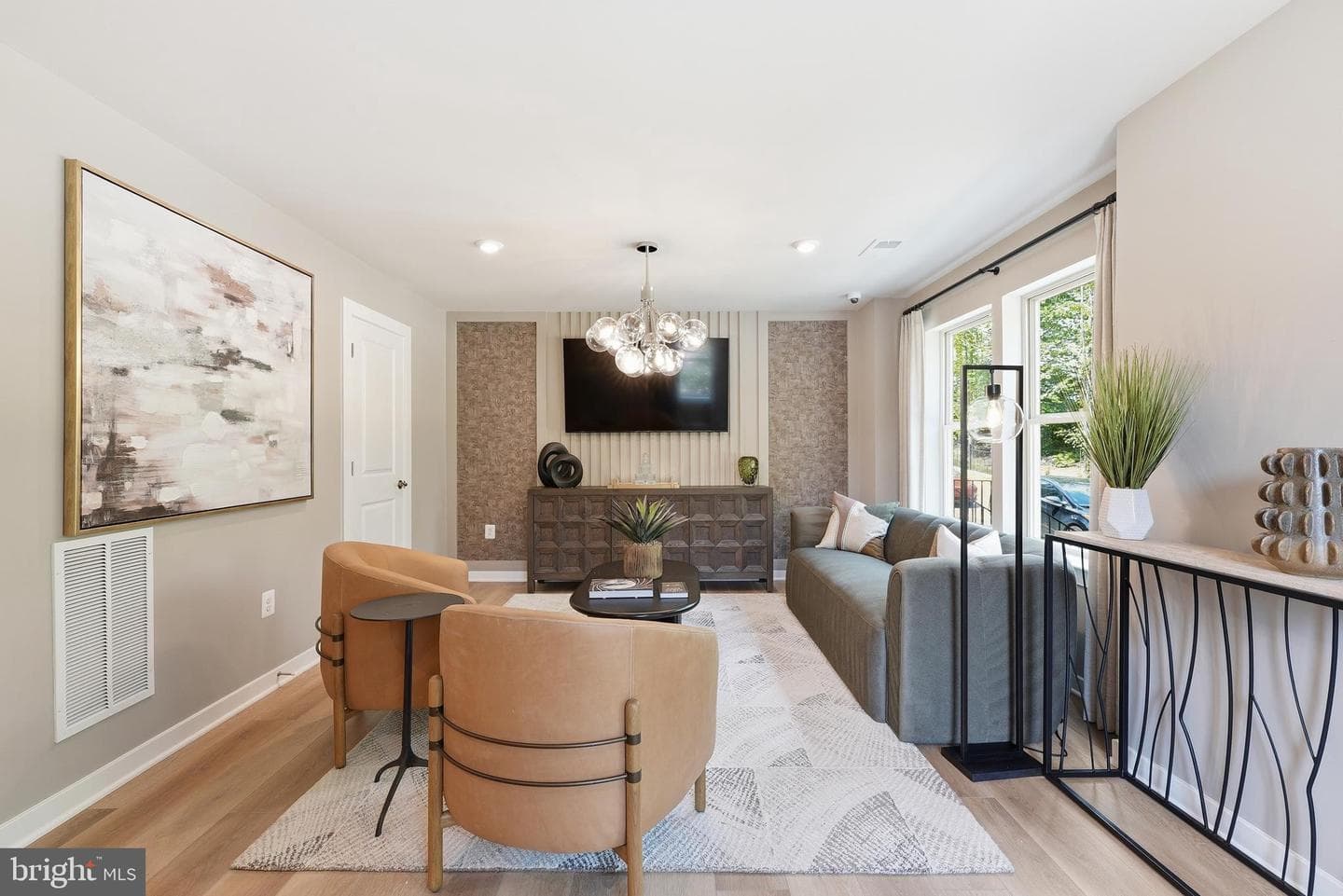 14182 Slate Street photo 7