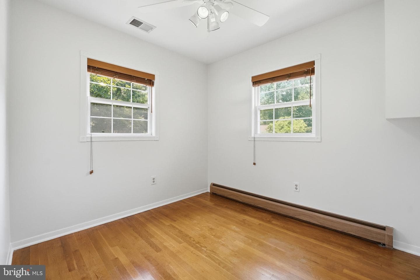 14307 Fairview Lane photo 9