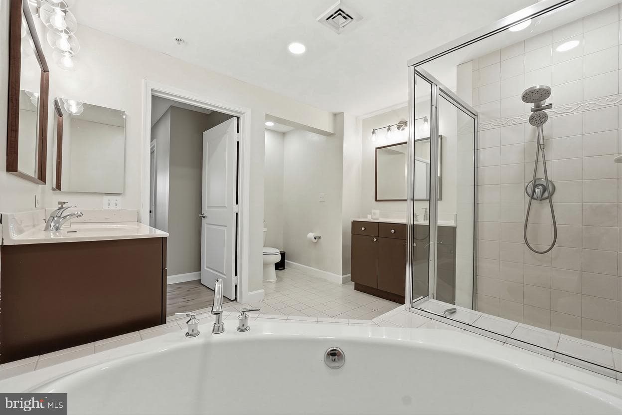 485 Harbor Side Street #610 photo 23