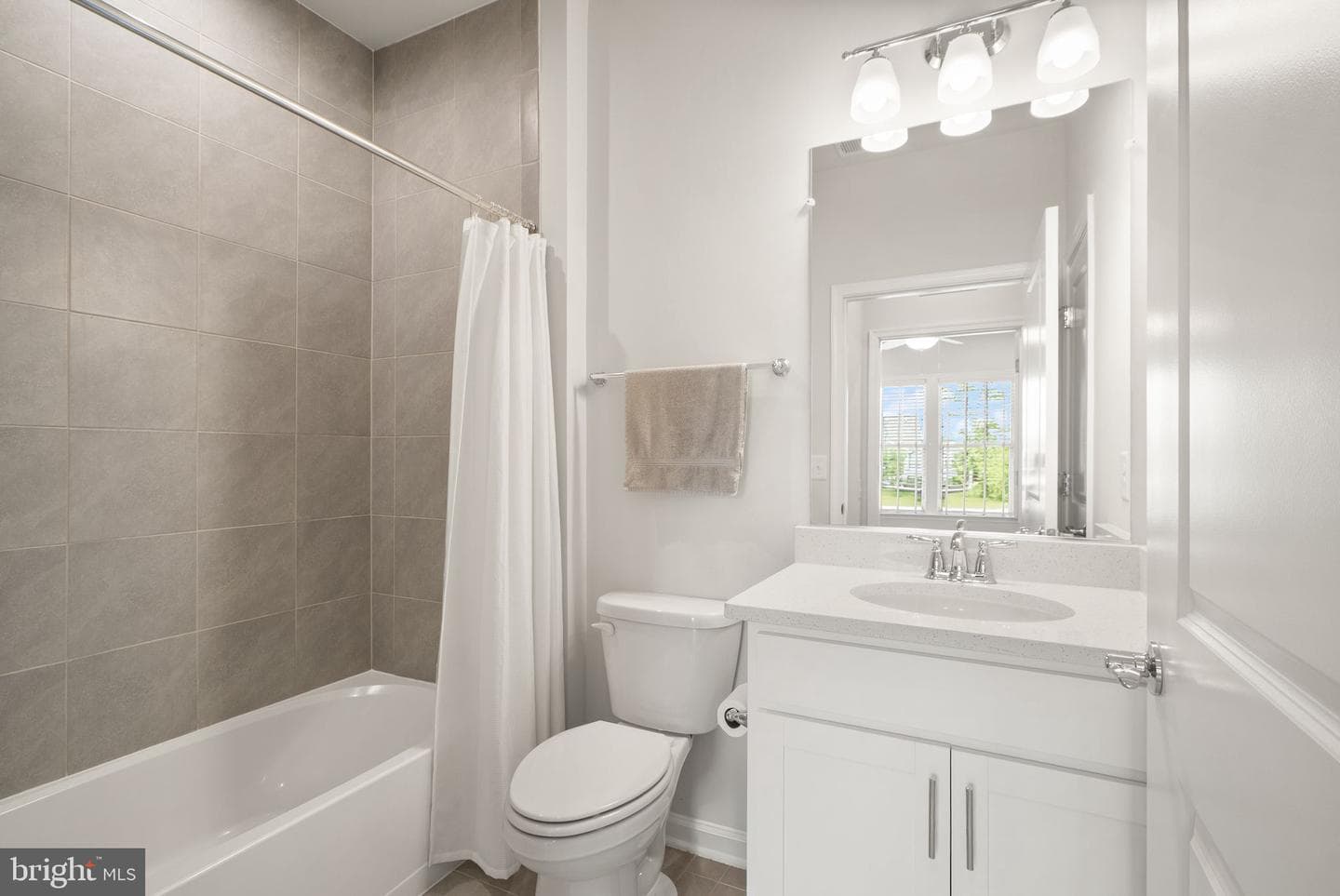 6765 Azalea Garden Lane photo 18