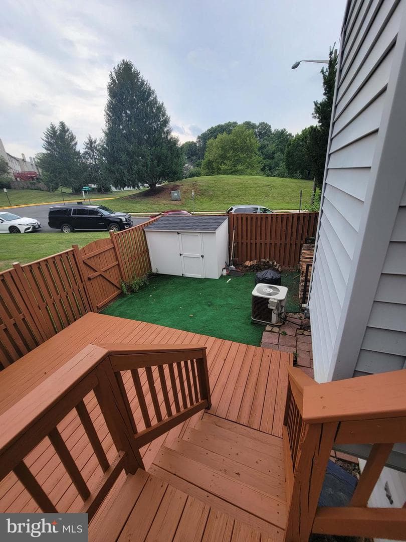 8521 Charnwood Court photo 45