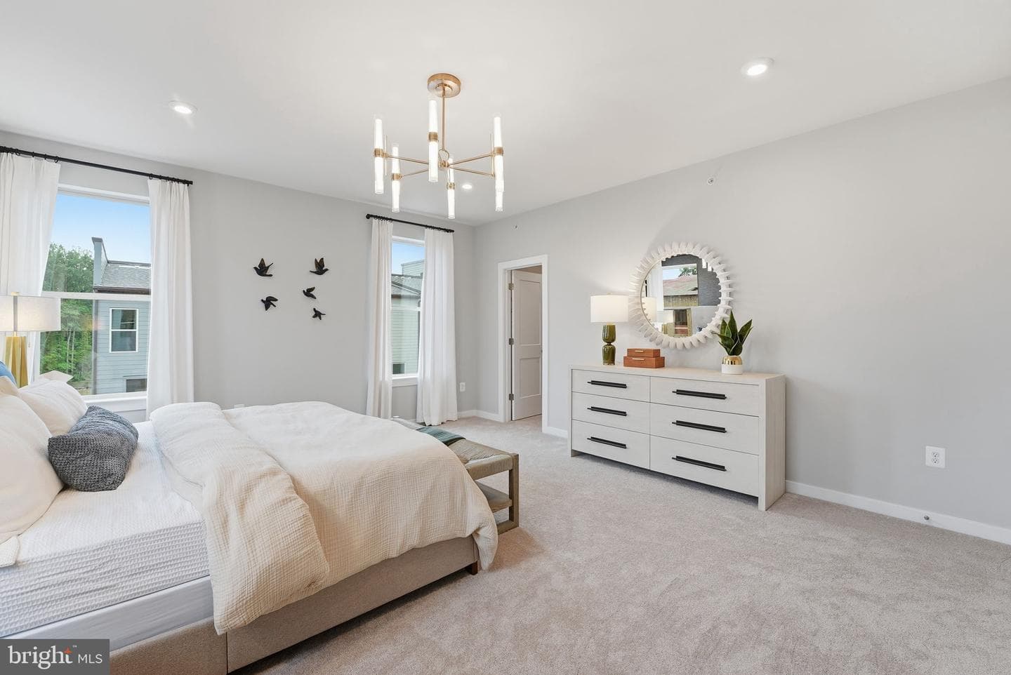 14150 Slate Street photo 22