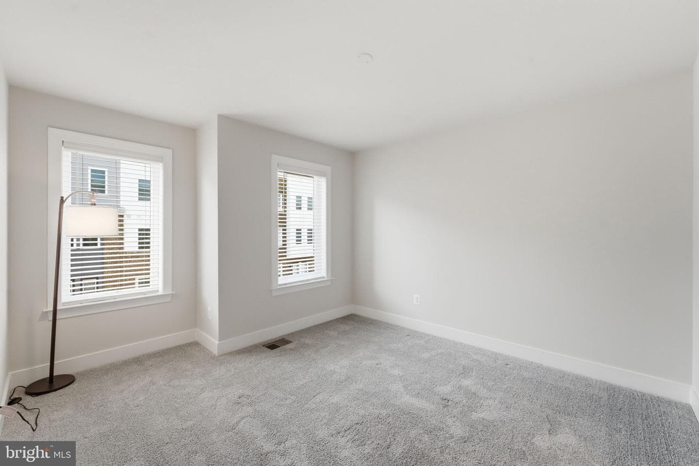 15539 Smoke Box Way photo 37