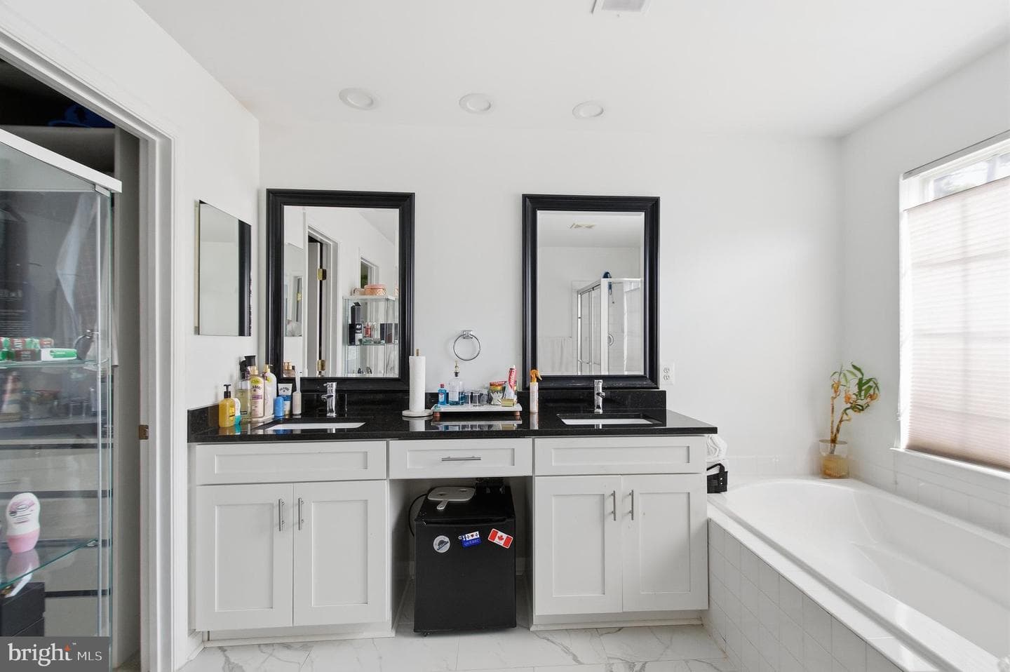 5880 Moonbeam Drive photo 29