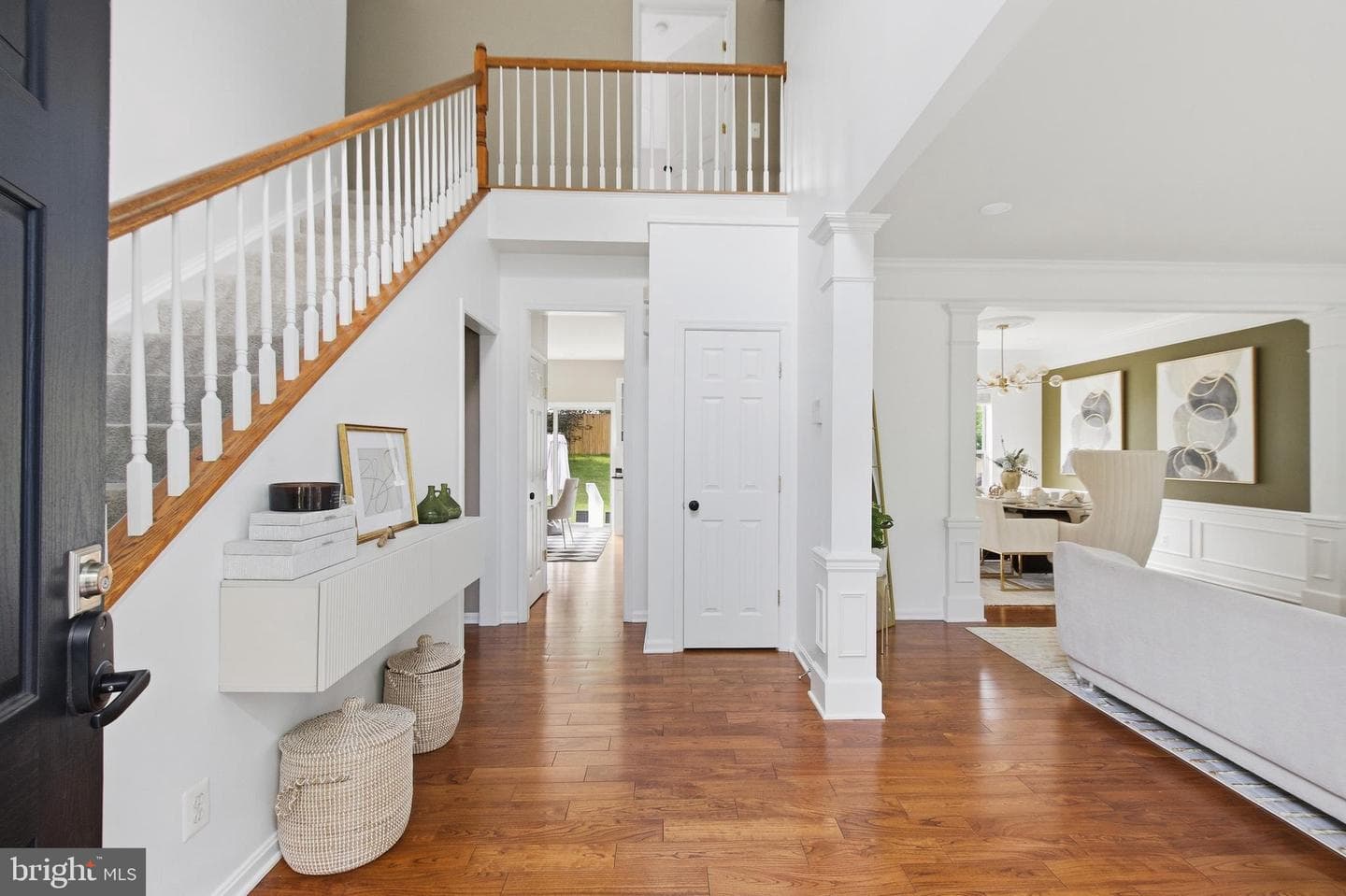 5880 Moonbeam Drive photo 5