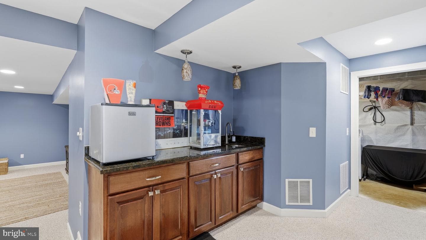 13175 Amblewood Drive photo 34