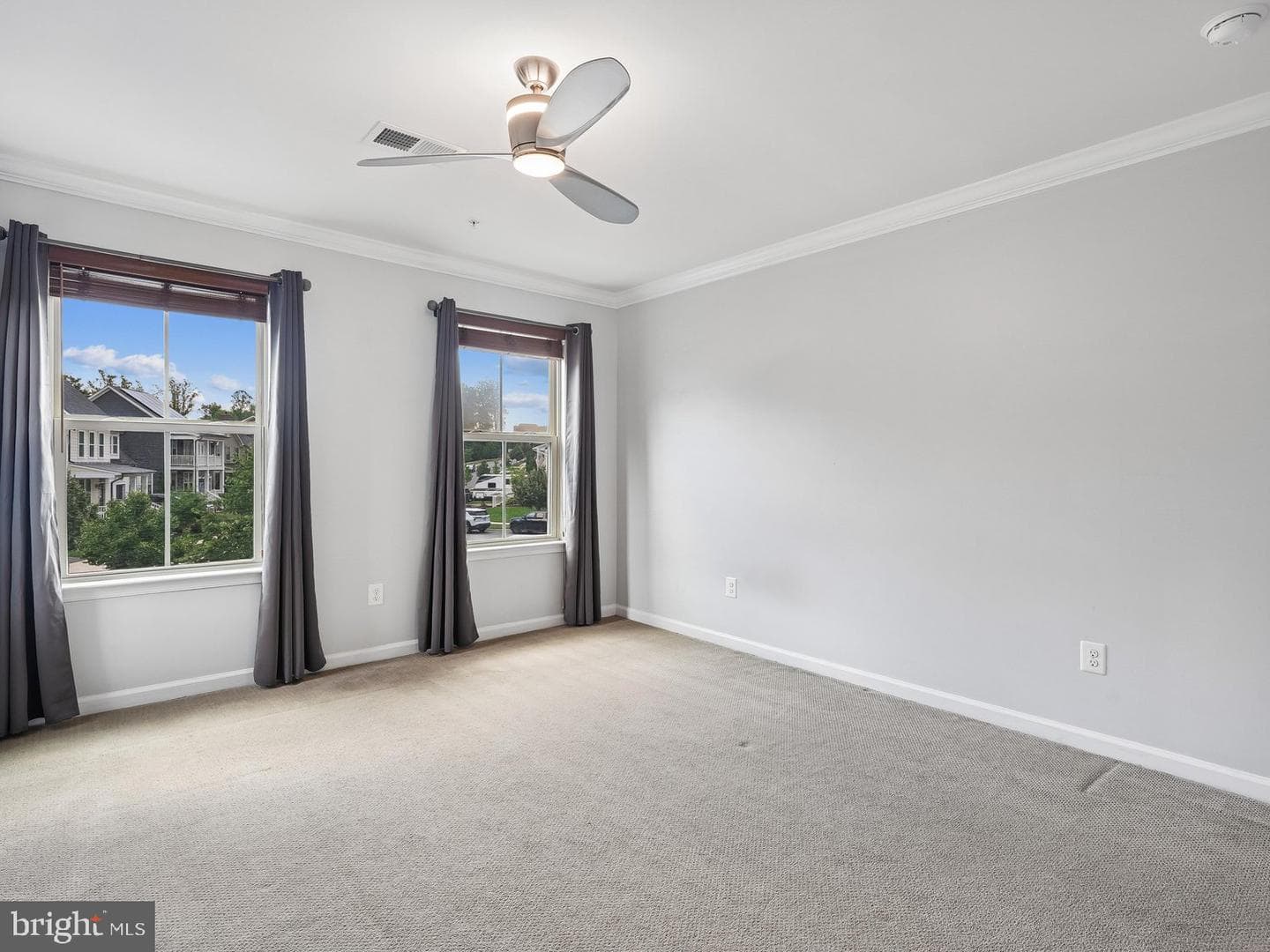 2301 Harmsworth Drive photo 39