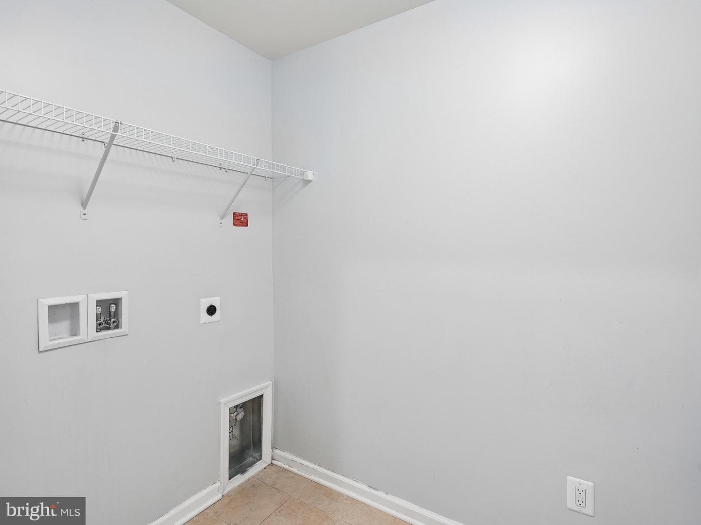 2301 Harmsworth Drive photo 43
