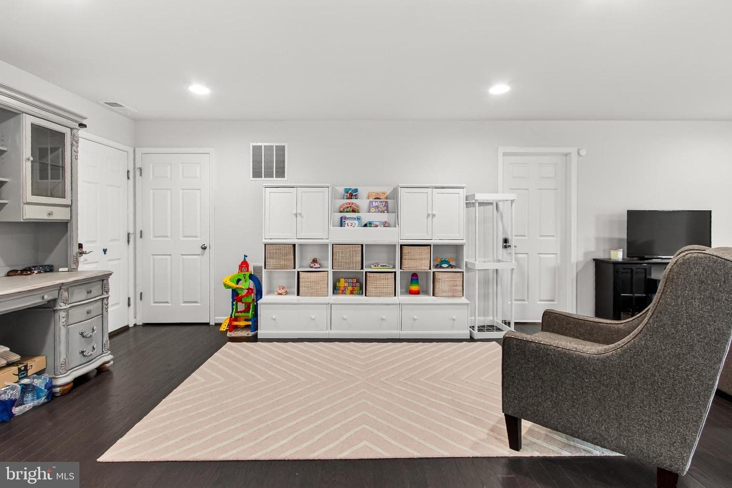 6856 Bryson Circle photo 43