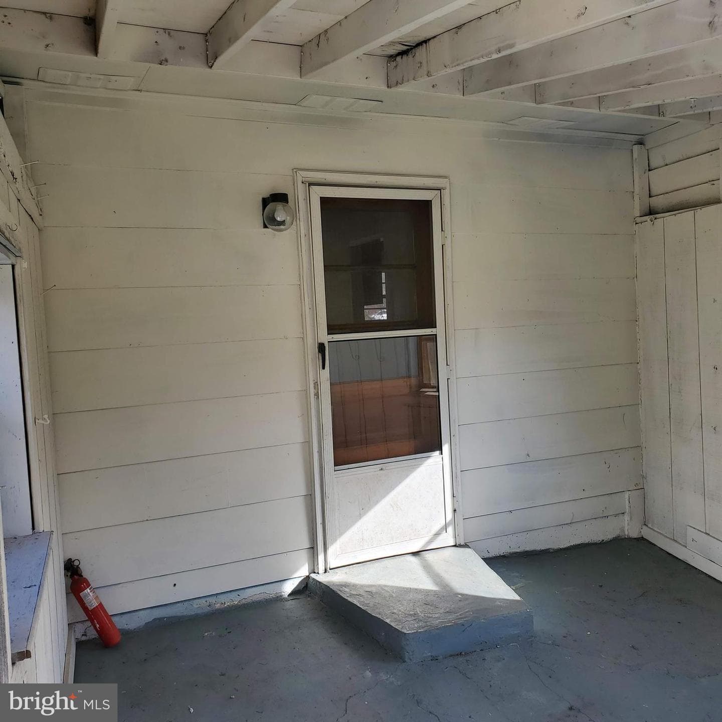 8614 Linton Hall Road photo 12