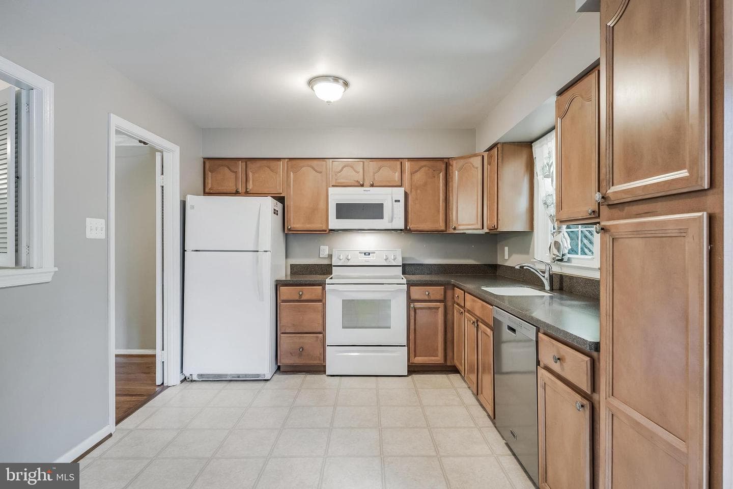 12705 Inverness Way photo 9