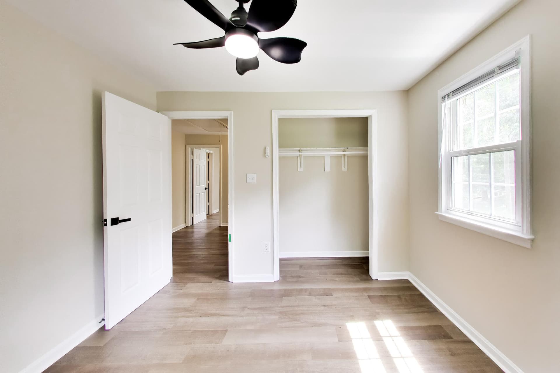 1306 Mead Terrace photo 22