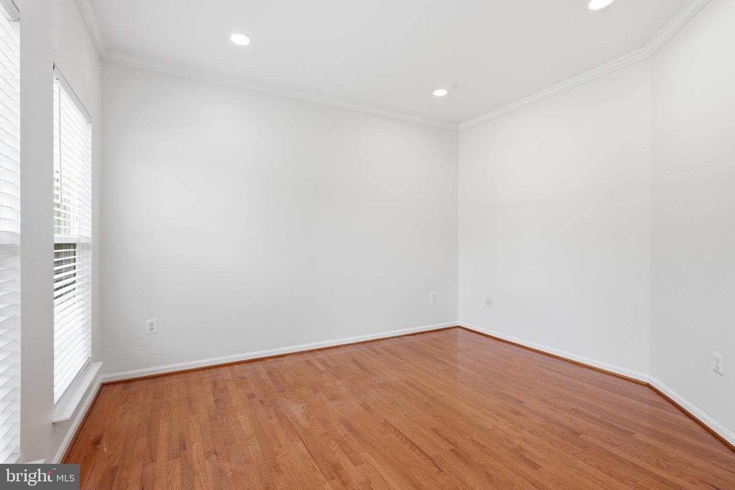 10241 Aqua View Court photo 14