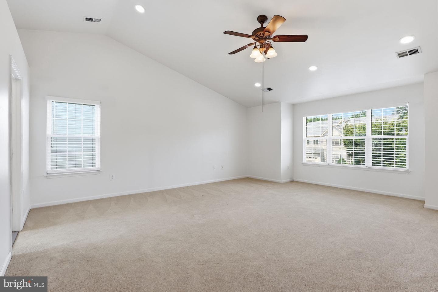 10241 Aqua View Court photo 19