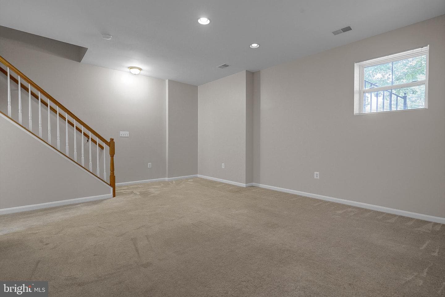 13863 Palisades Street photo 27