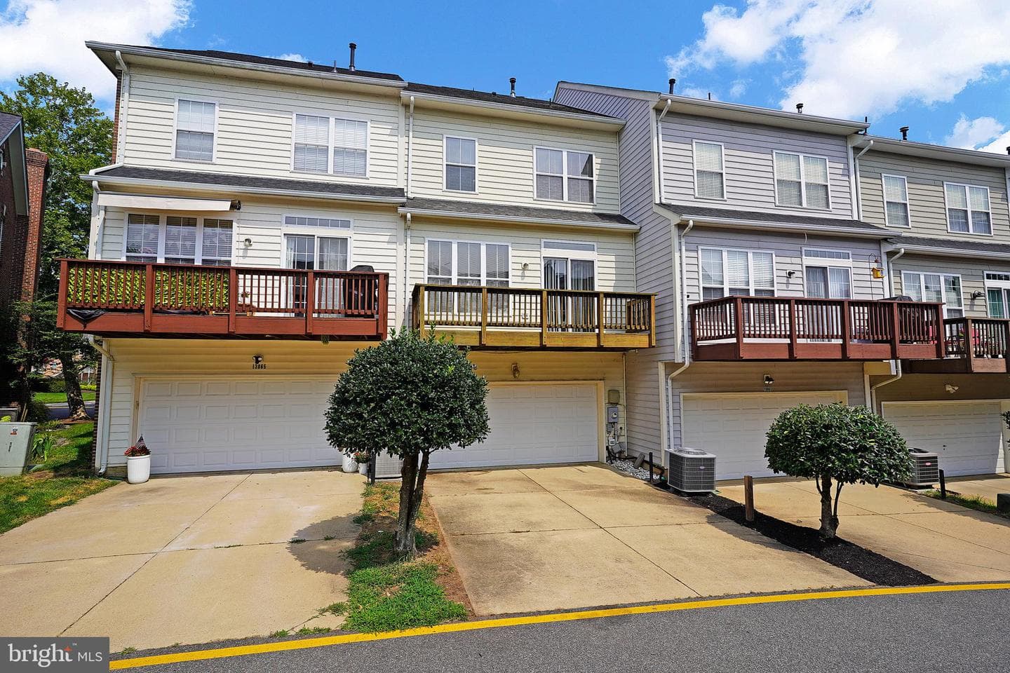 13863 Palisades Street photo 39