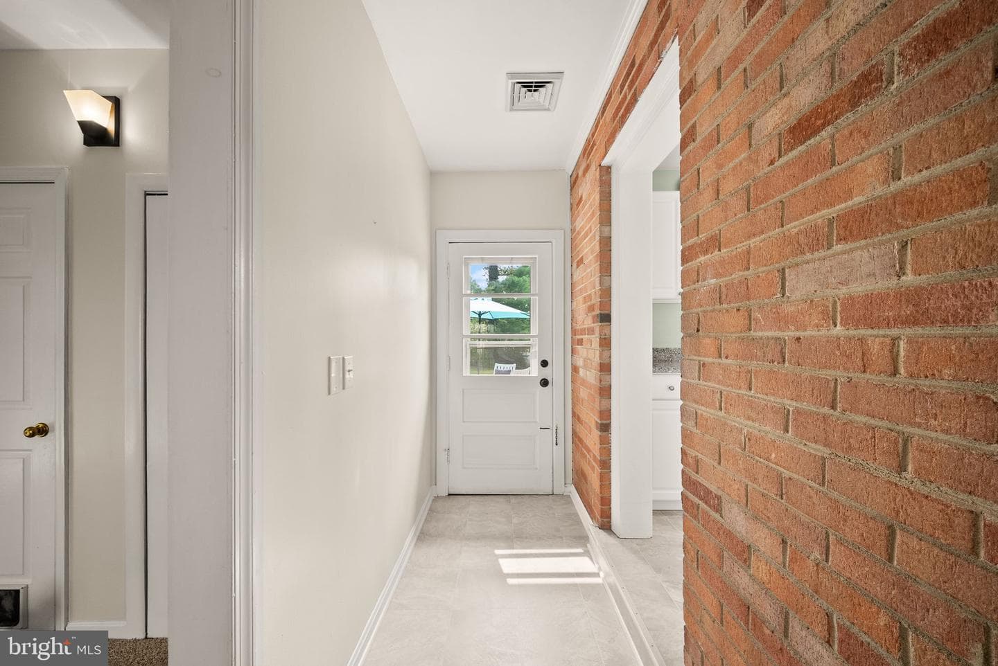 6761 Madison Street photo 16