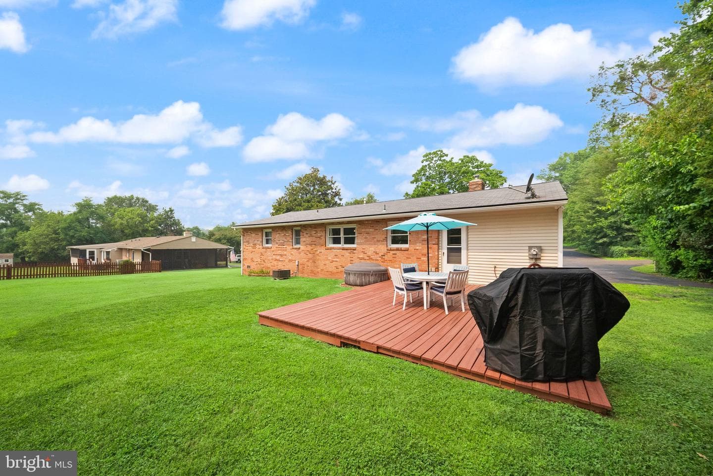 6761 Madison Street photo 34