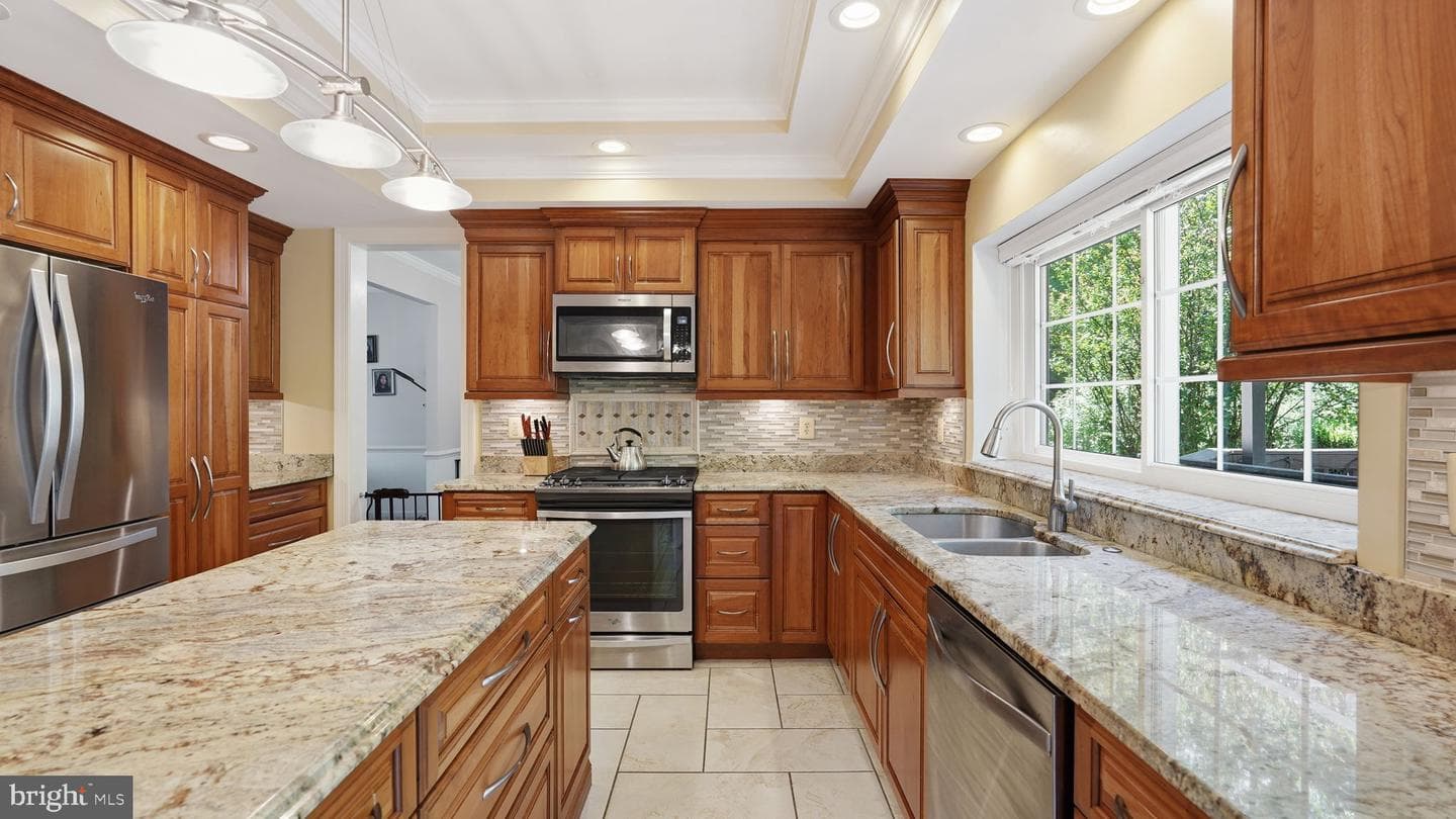 13176 Oak Farm Drive photo 10