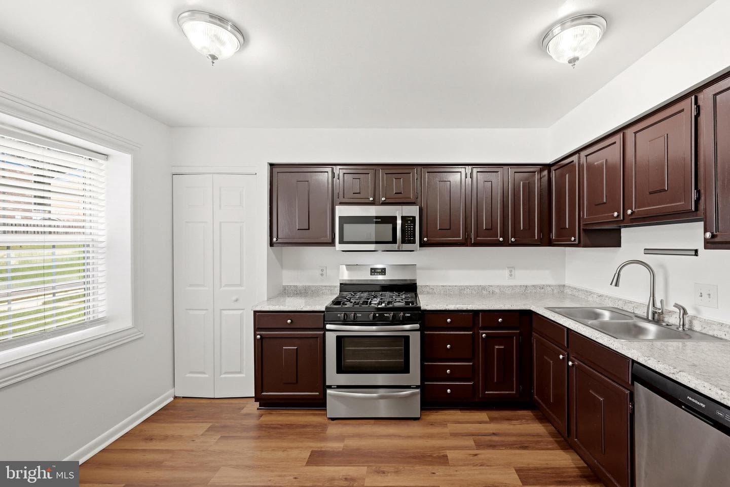 15011 Cherrydale Drive photo 8