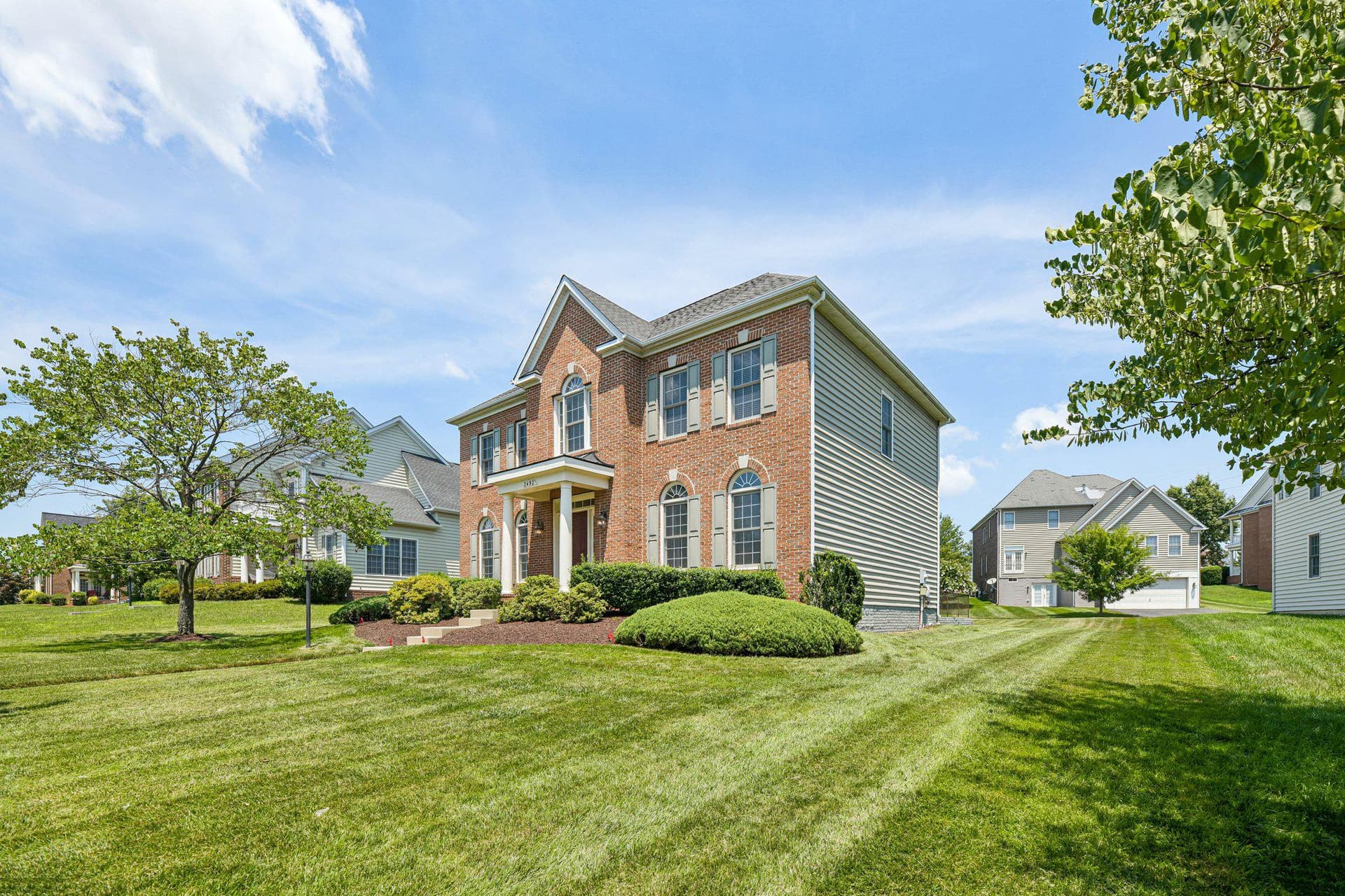2492 Transom Place photo 3