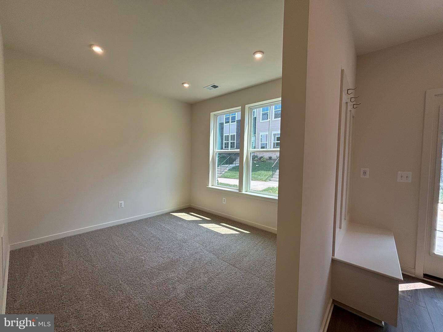 18022 Alicia Avenue photo 21