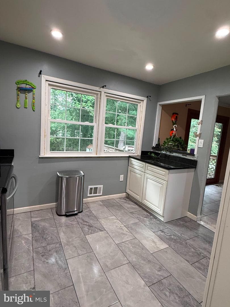 3924 Forge Drive photo 4