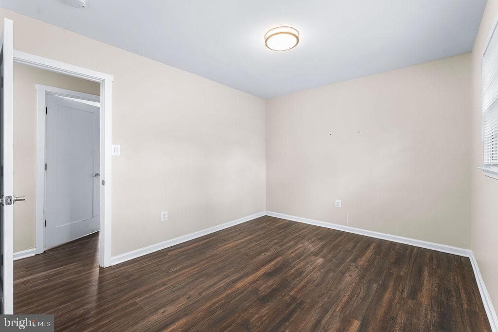 15105 Cloverdale Road photo 8