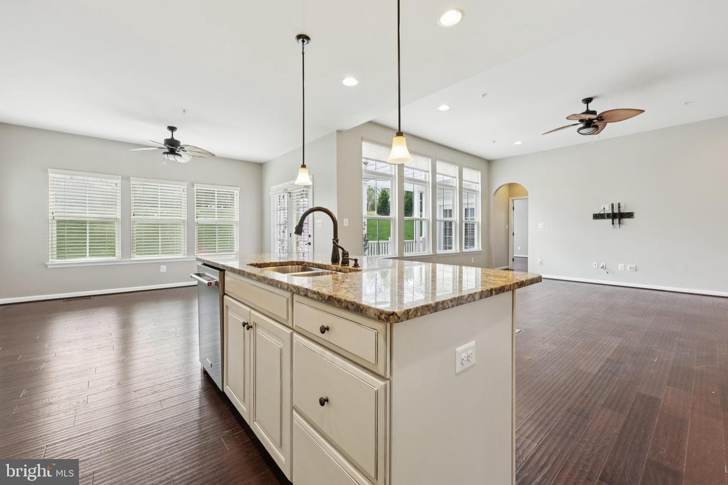 17518 Spring Cress Drive photo 11