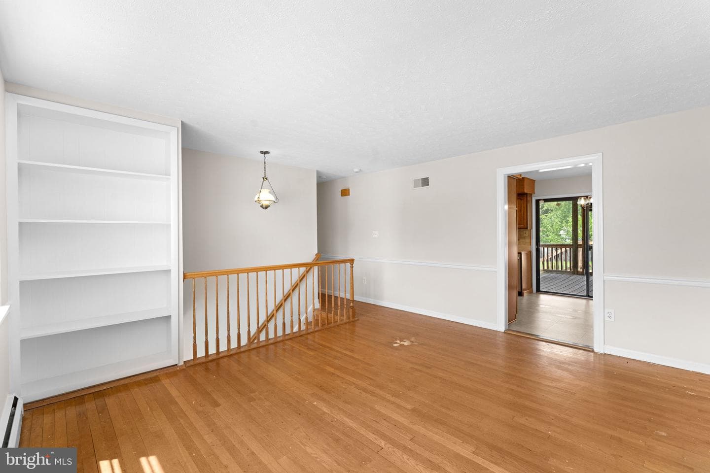 4504 Kingston Road photo 7