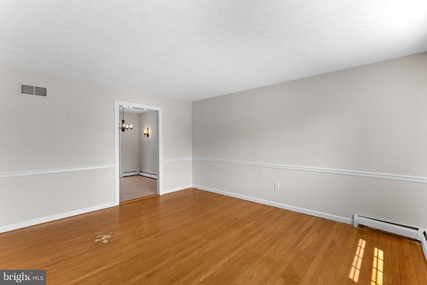 4504 Kingston Road photo 8