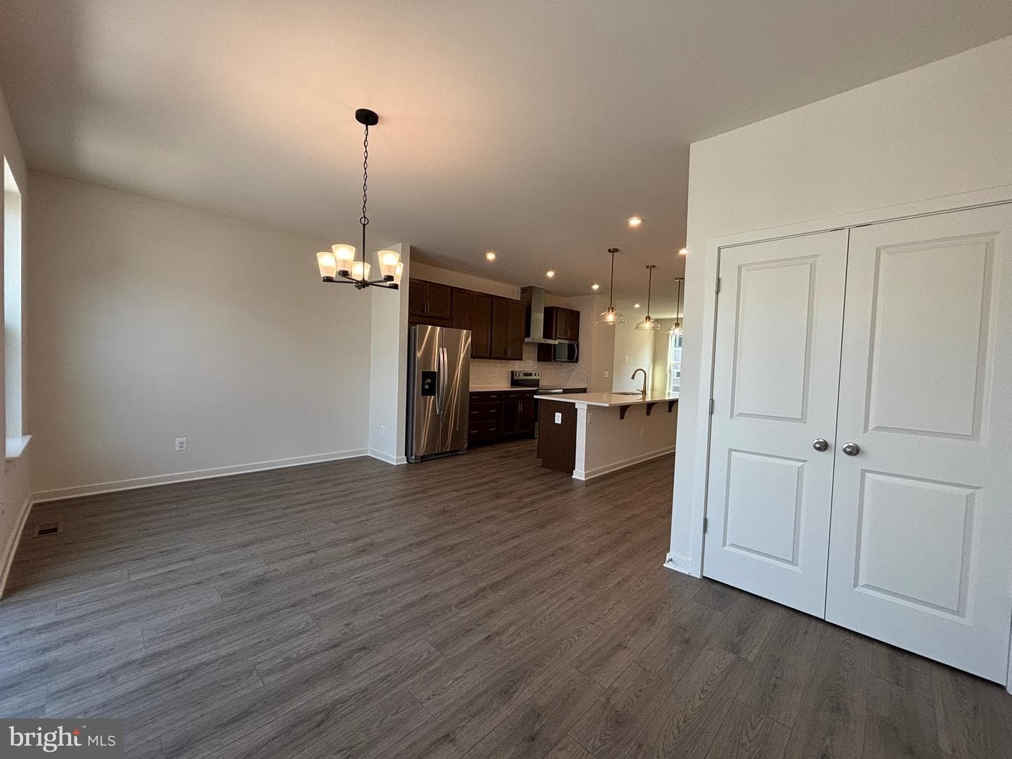 18020 Alicia Avenue photo 7