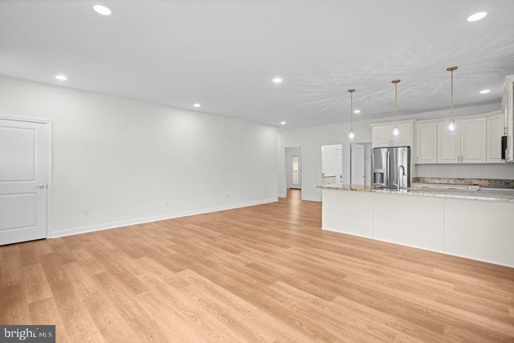 267 Freemont Circle photo 3