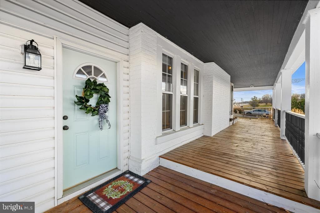 644 Early Dr photo 8