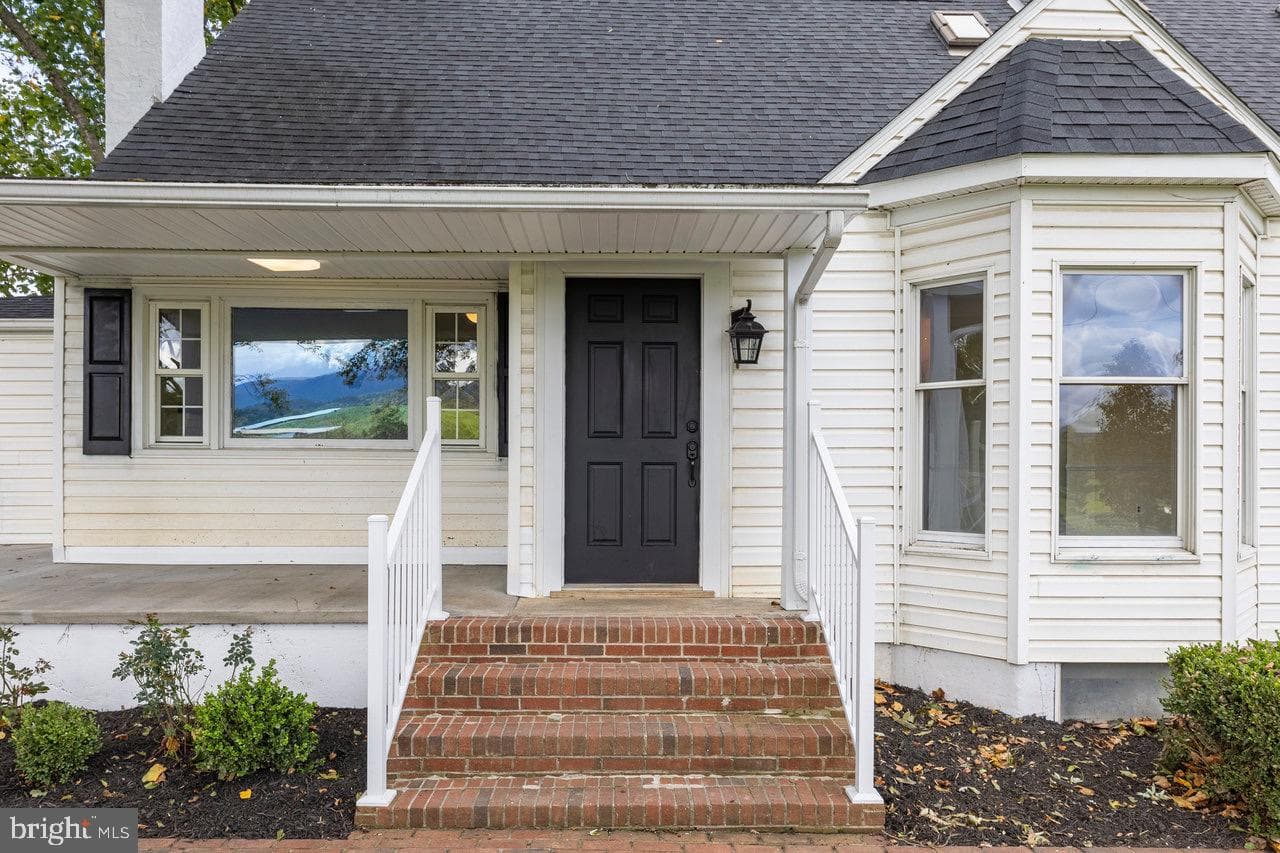 11193 Indian Trail Road photo 9