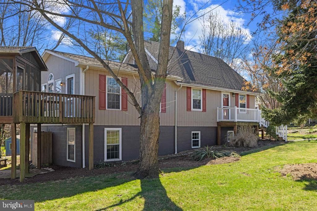 1015 Hamlet Drive photo 6
