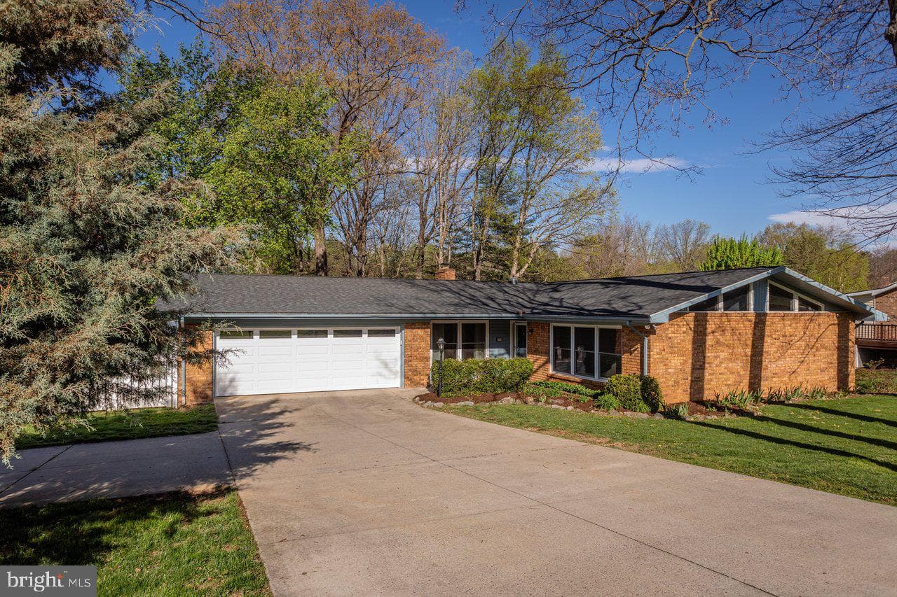 322 Erickson Avenue