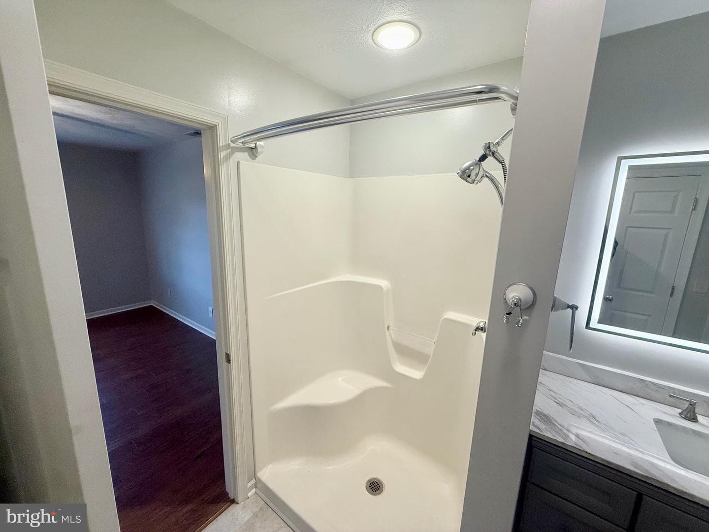 102 Granny Smith Drive photo 11