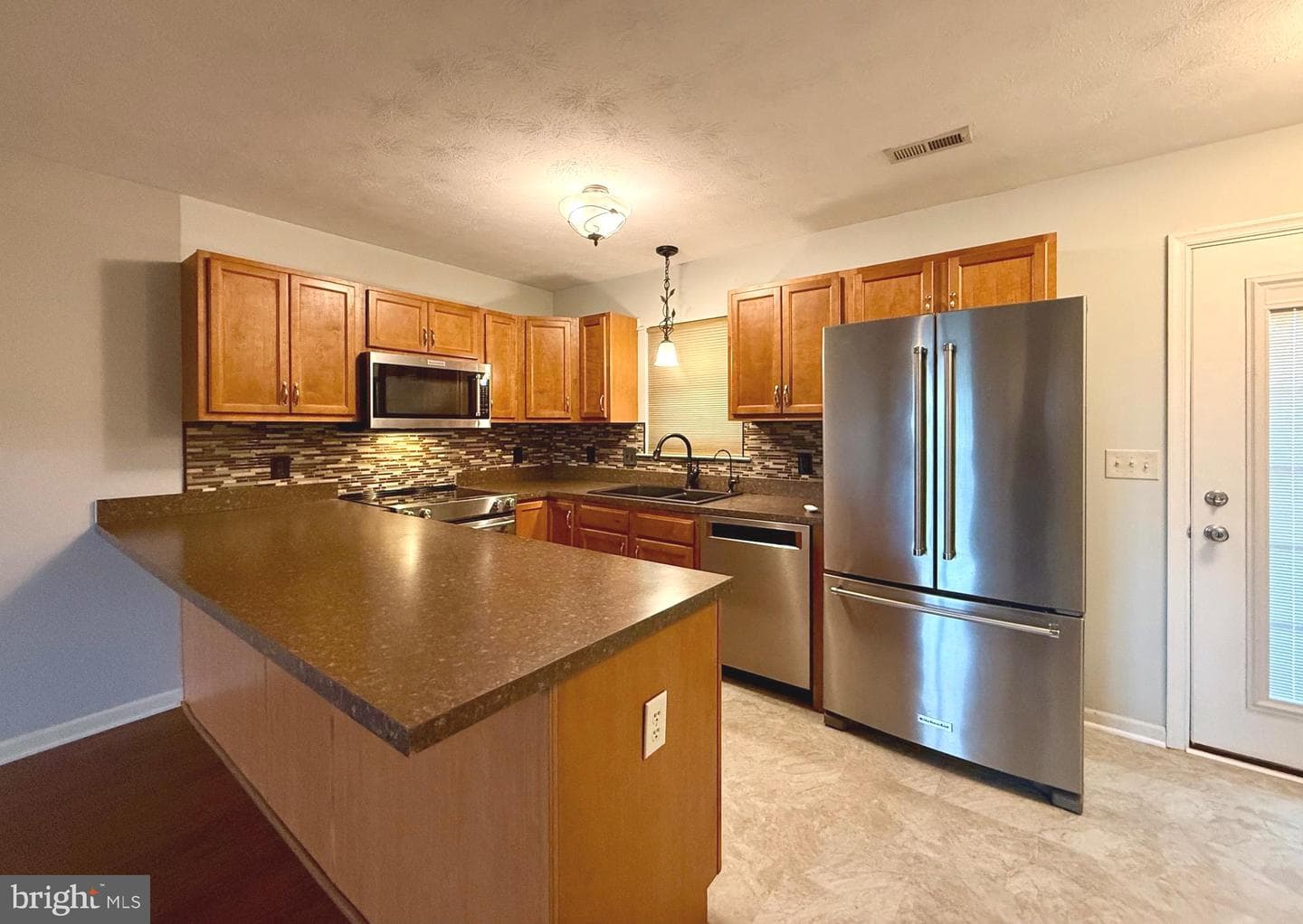 102 Granny Smith Drive photo 27
