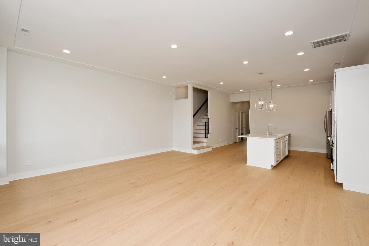 119 Haxby Ct photo 17