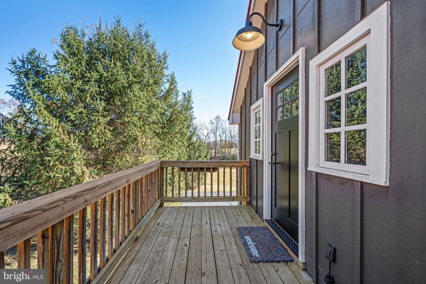 560 Richmond Road photo 87