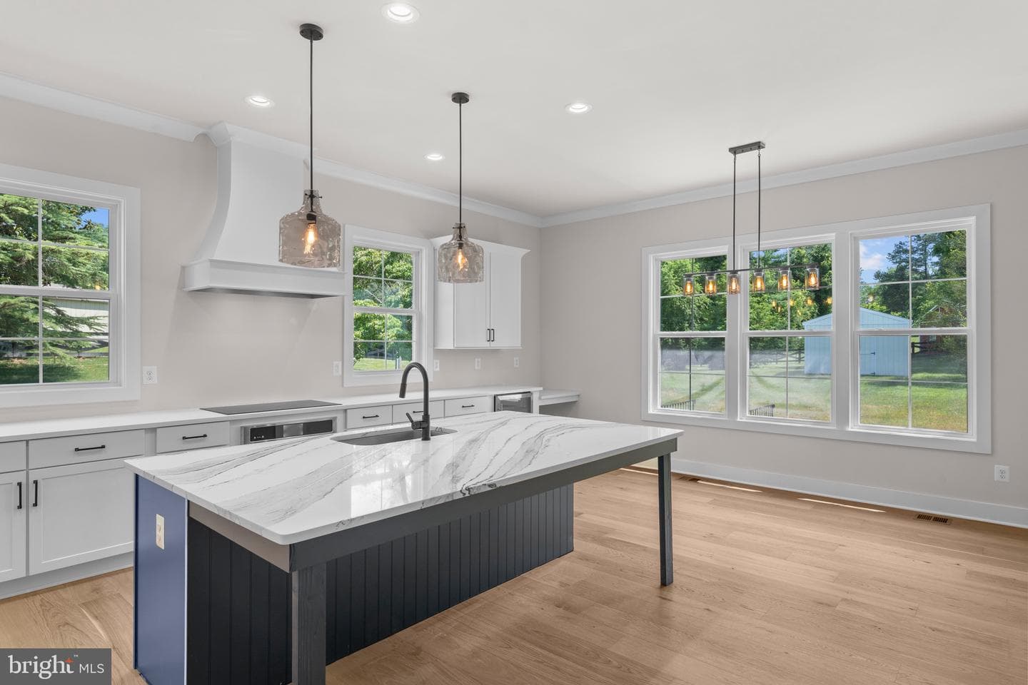 4F Windemeer Ln photo 15