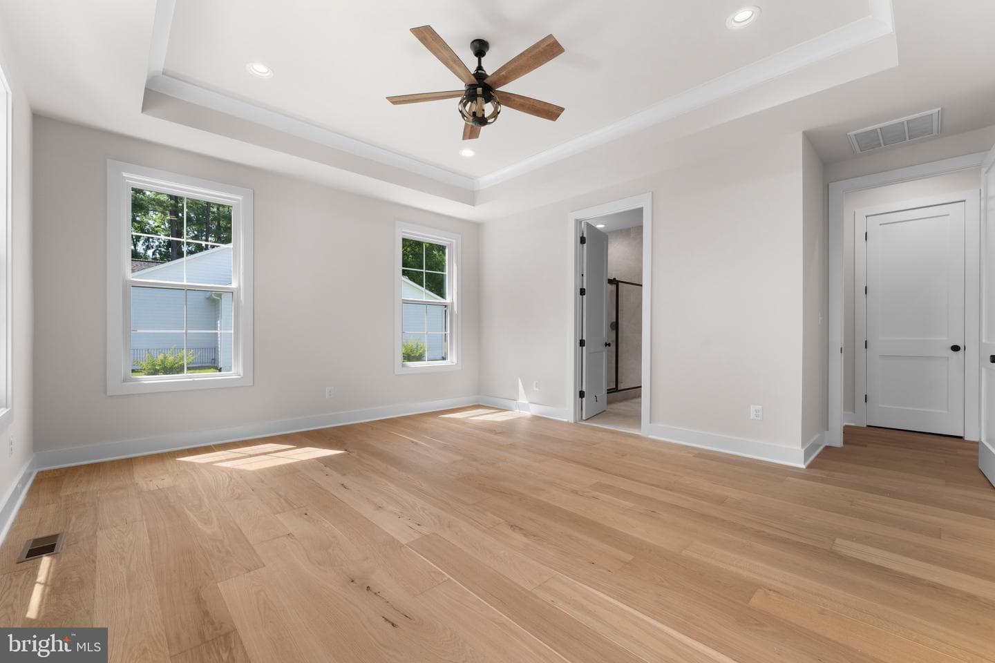 4F Windemeer Ln photo 20