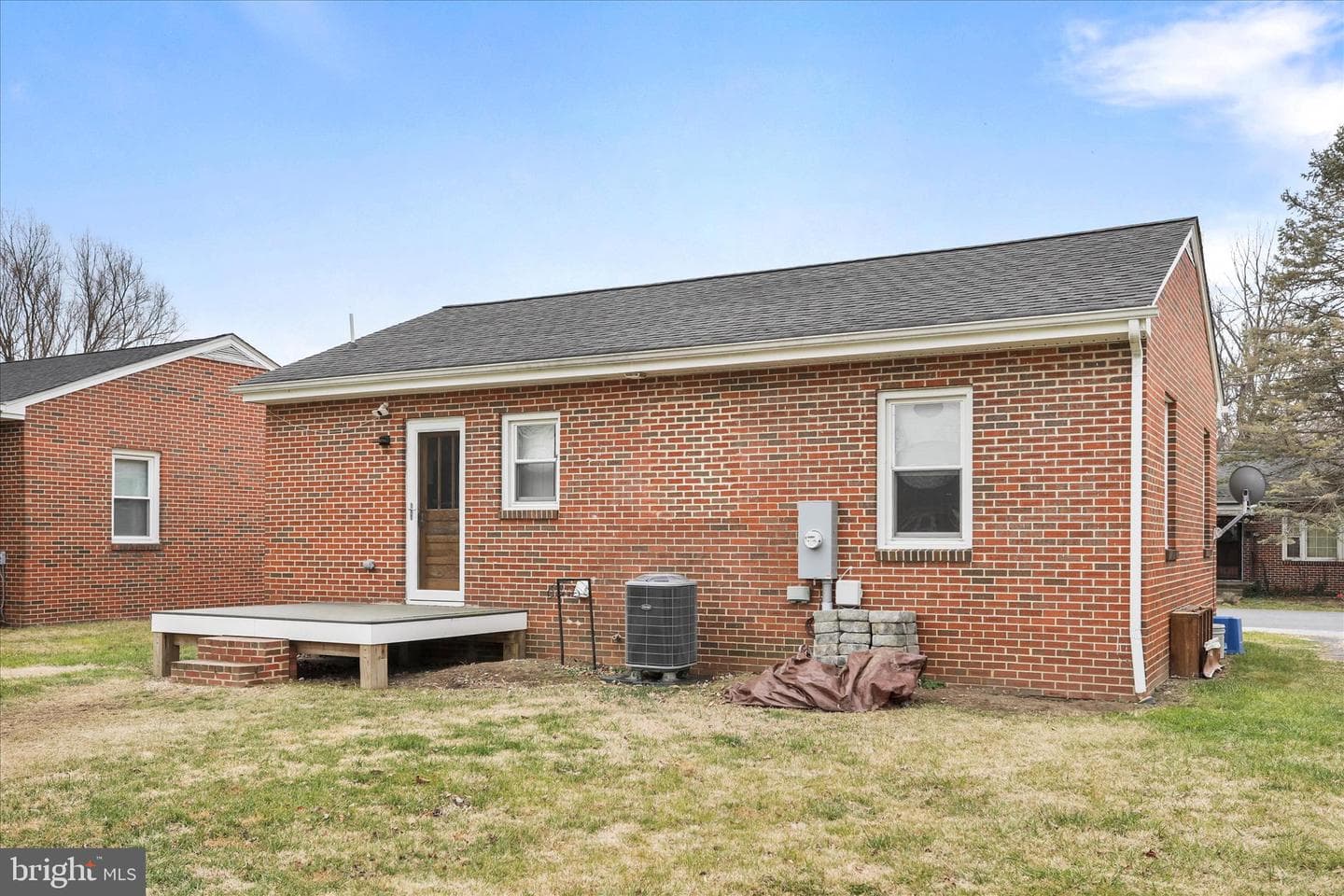 149 Brown Street photo 28