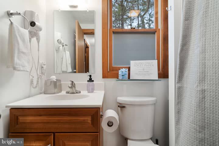 162 Forrest Street photo 37