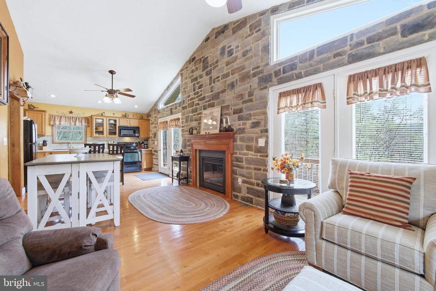 262 Hogan Drive photo 6