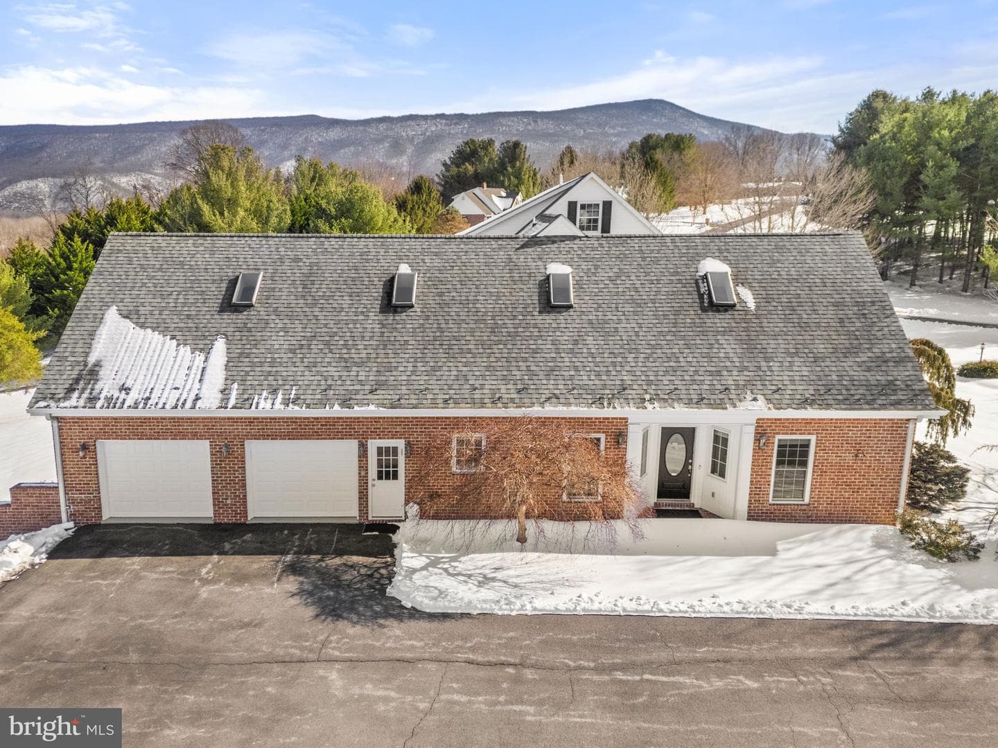 256 Cliffside Drive photo 82