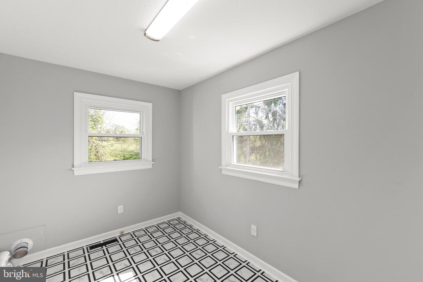 405 Spring Hollow Road photo 41