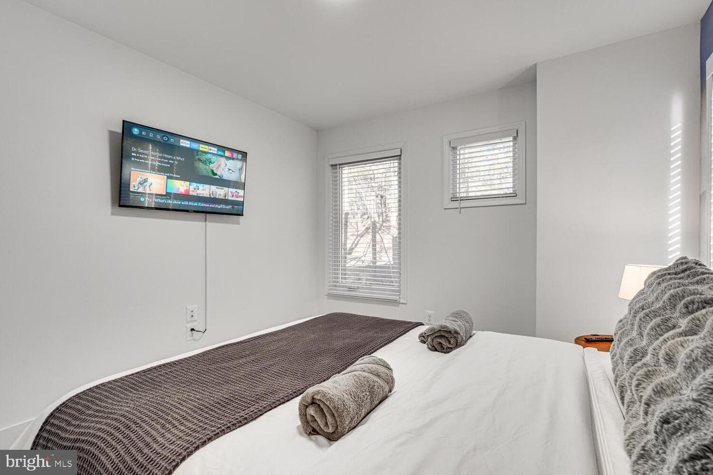 1355 Greenview Drive photo 35